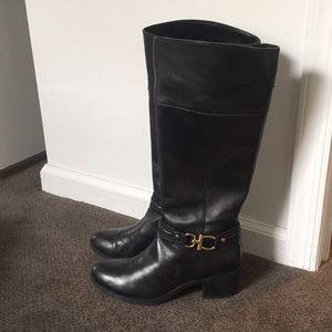 Bandolino “Boulla” Black Leather Boots